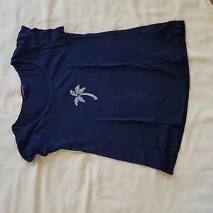 Cute, Navy Fresh Produce sz S scoop tshirt